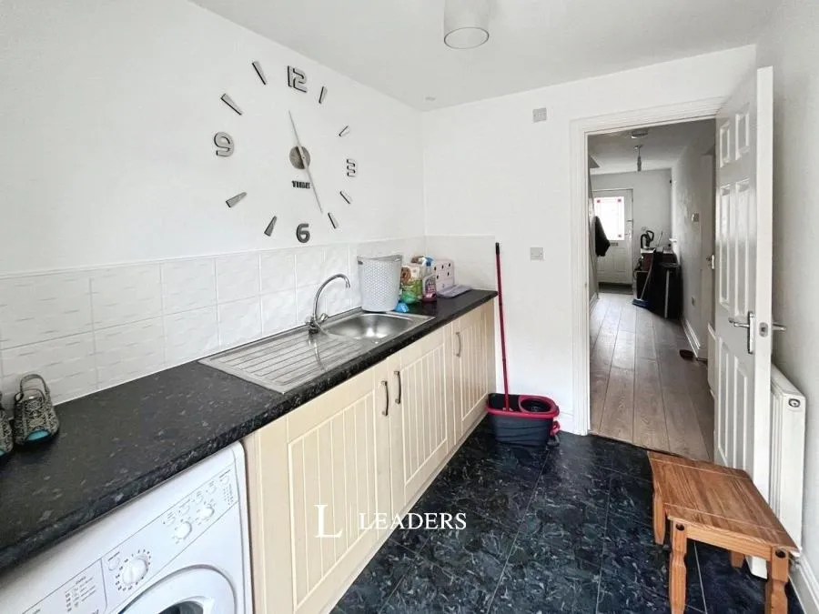 Shaw Gardens, Gedling, NG4, photo 11