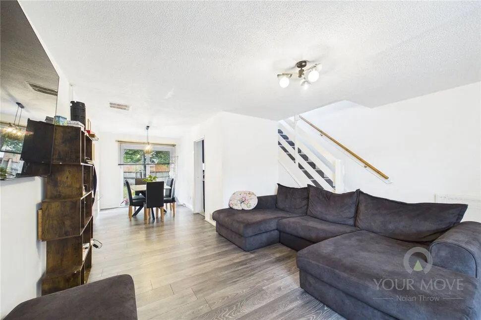 Oleander Crescent, Cherry Lodge, Northampton, NN3, photo 2
