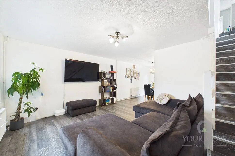 Oleander Crescent, Cherry Lodge, Northampton, NN3, photo 3