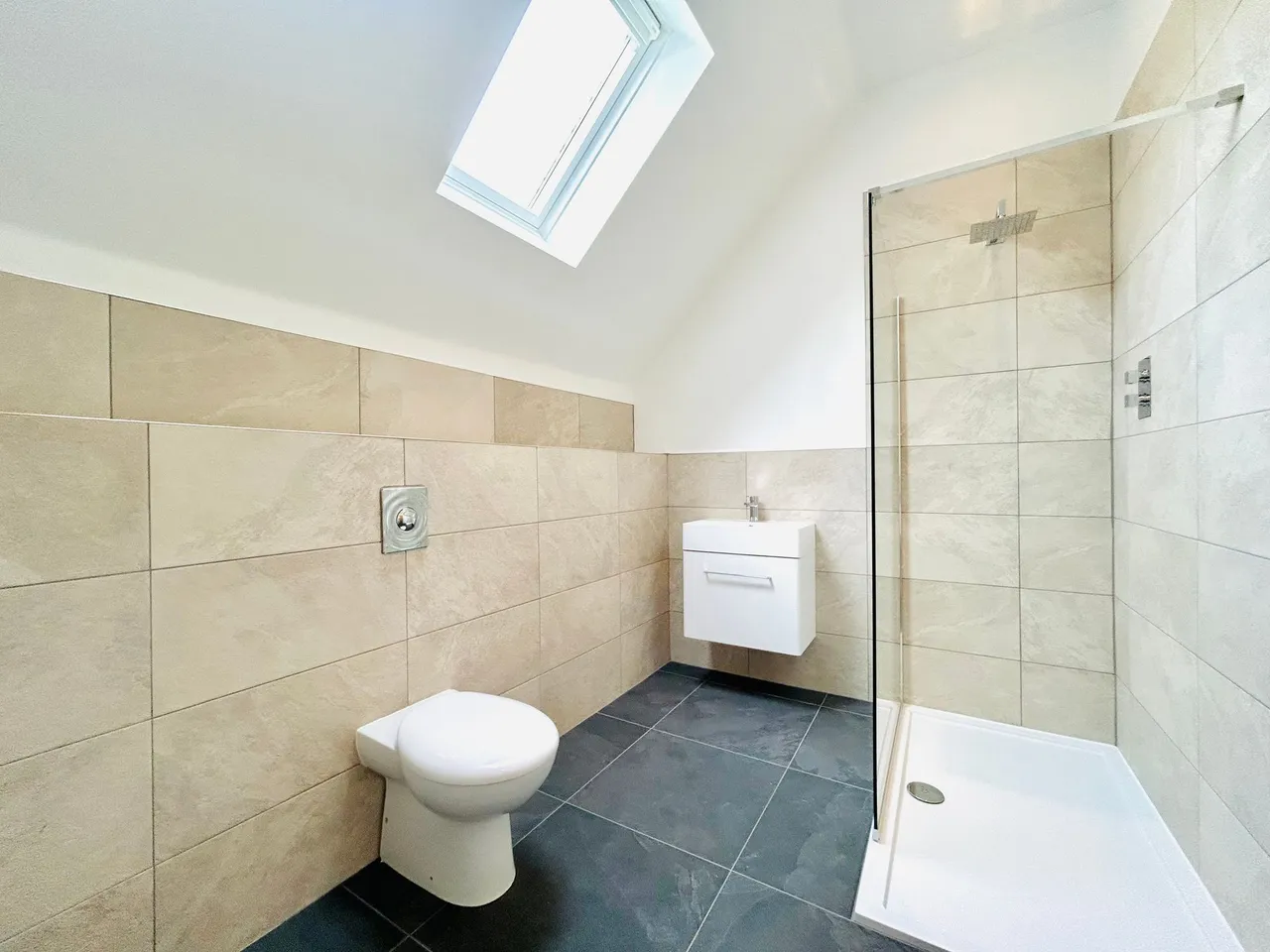 Chaise Meadow, Lymm, photo 21