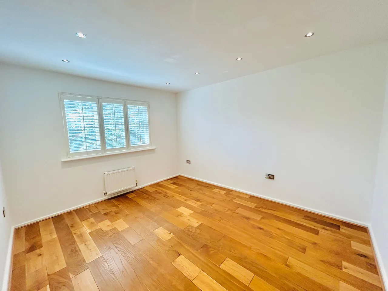 Chaise Meadow, Lymm, photo 11