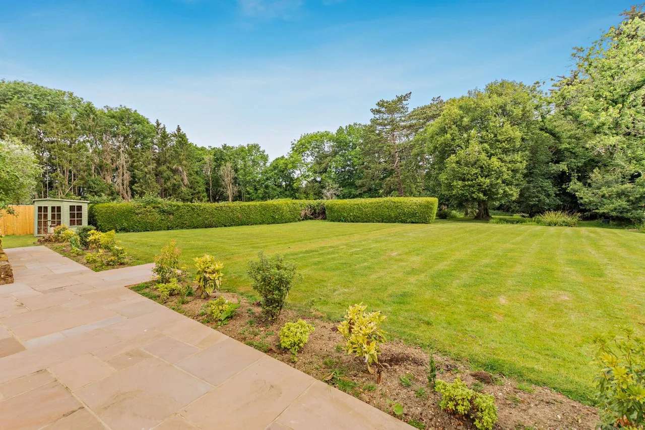 Horsham Road, Rowhook, Horsham, West Sussex, RH12 3PZ, photo 6