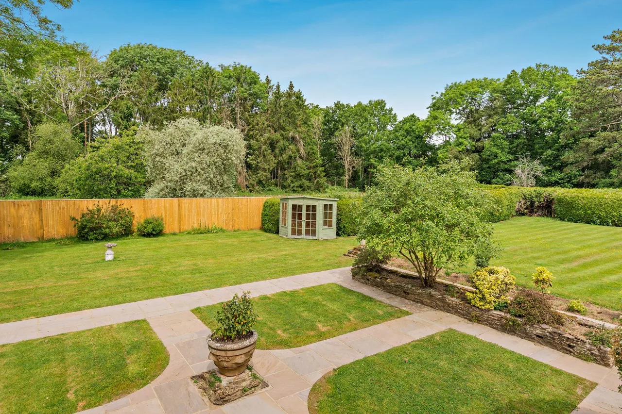 Horsham Road, Rowhook, Horsham, West Sussex, RH12 3PZ, photo 9