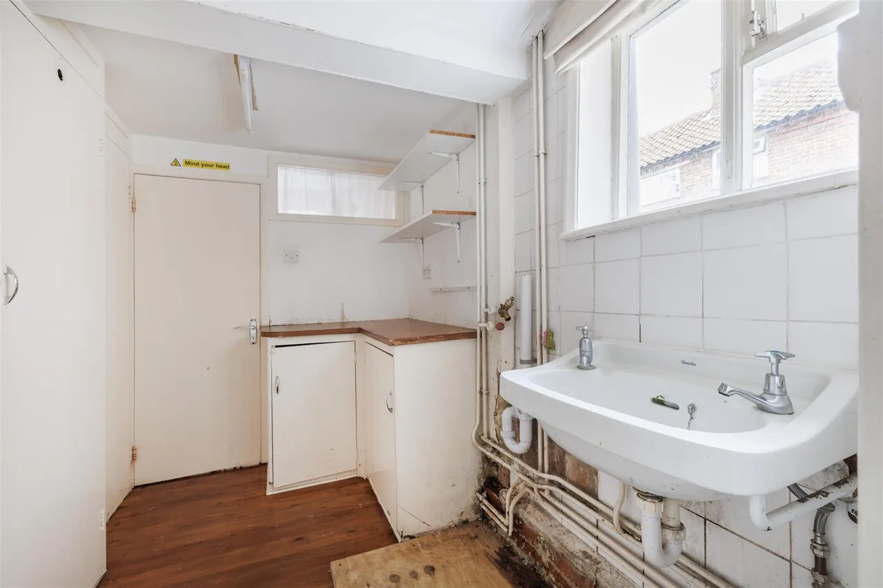 The Street, Bramfield, IP19, photo 11