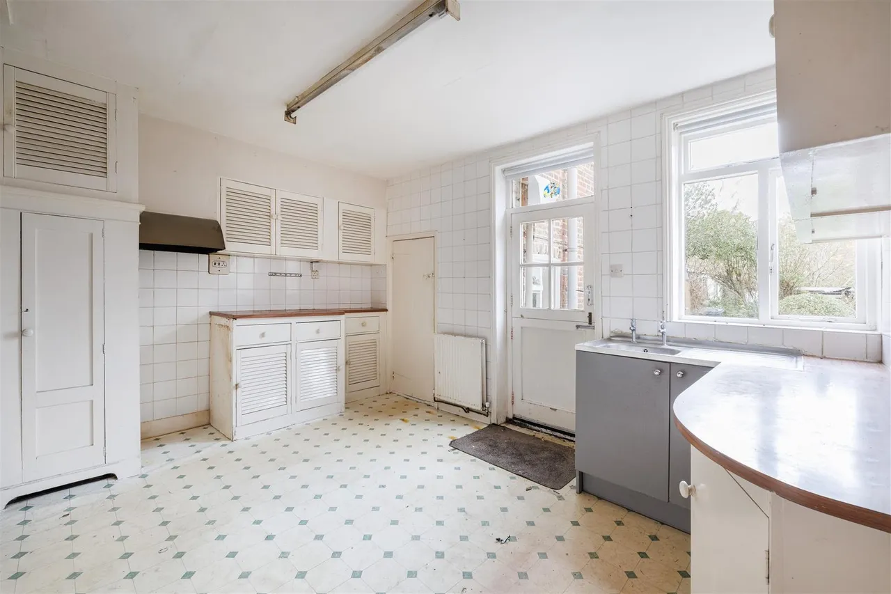 The Street, Bramfield, IP19, photo 7
