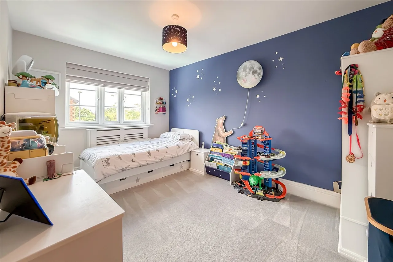 Miley Close, Harpenden, Hertfordshire, AL5 3DS, photo 8
