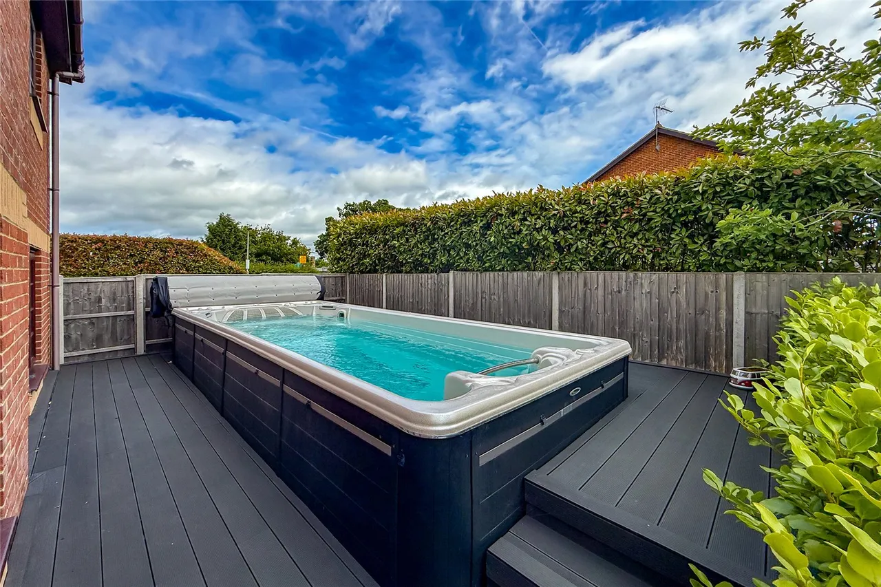 Miley Close, Harpenden, Hertfordshire, AL5 3DS, photo 11