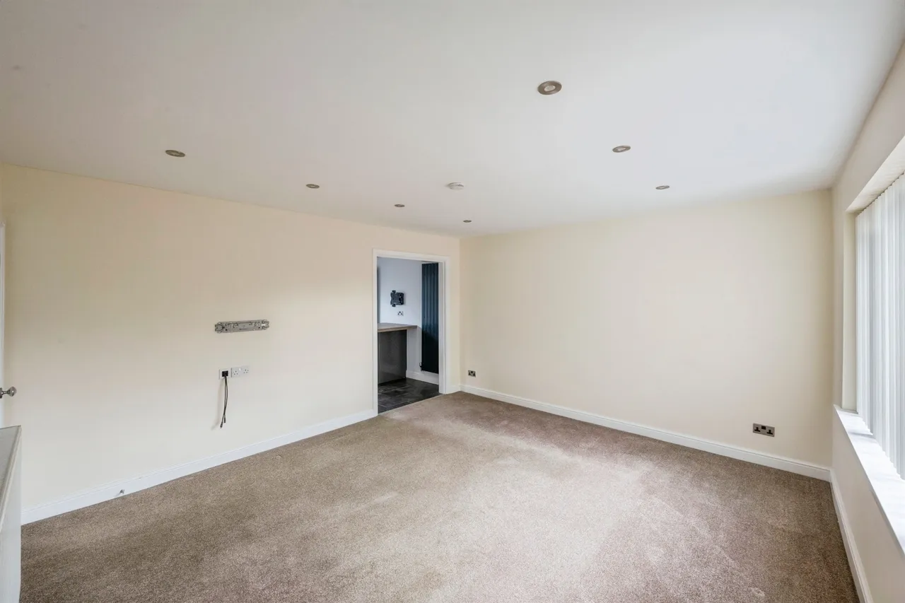 St. Michaels Close, Thorne, Doncaster, photo 6