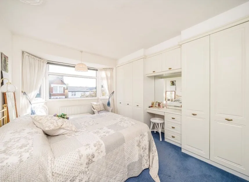 Fifth Cross Road, Twickenham, TW2, photo 4