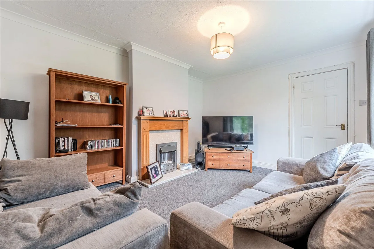 St. James Drive, Horsforth, LS18, photo 3