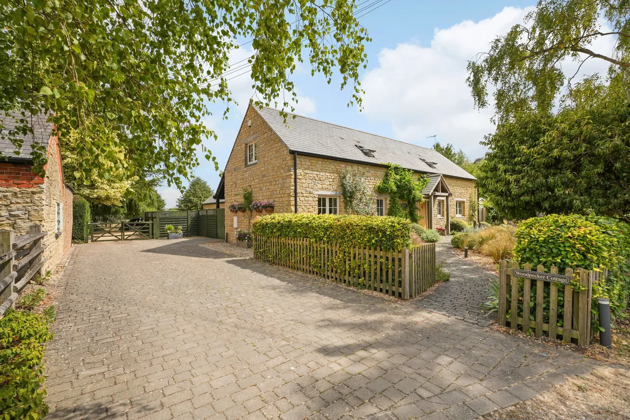 High Street, Haversham, MK19, photo 52