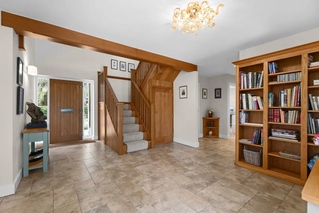 High Street, Haversham, MK19, photo 24
