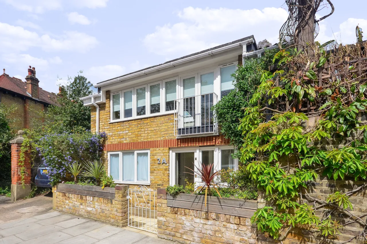 2 bed house to rent — 2a Beechwood Avenue, Richmond