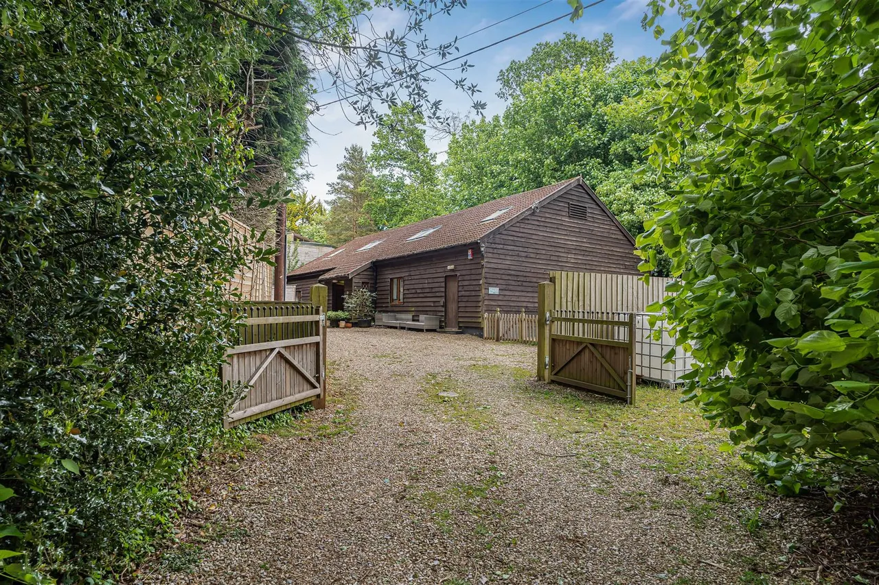 Nr Kentisbeare, Cullompton, photo 32