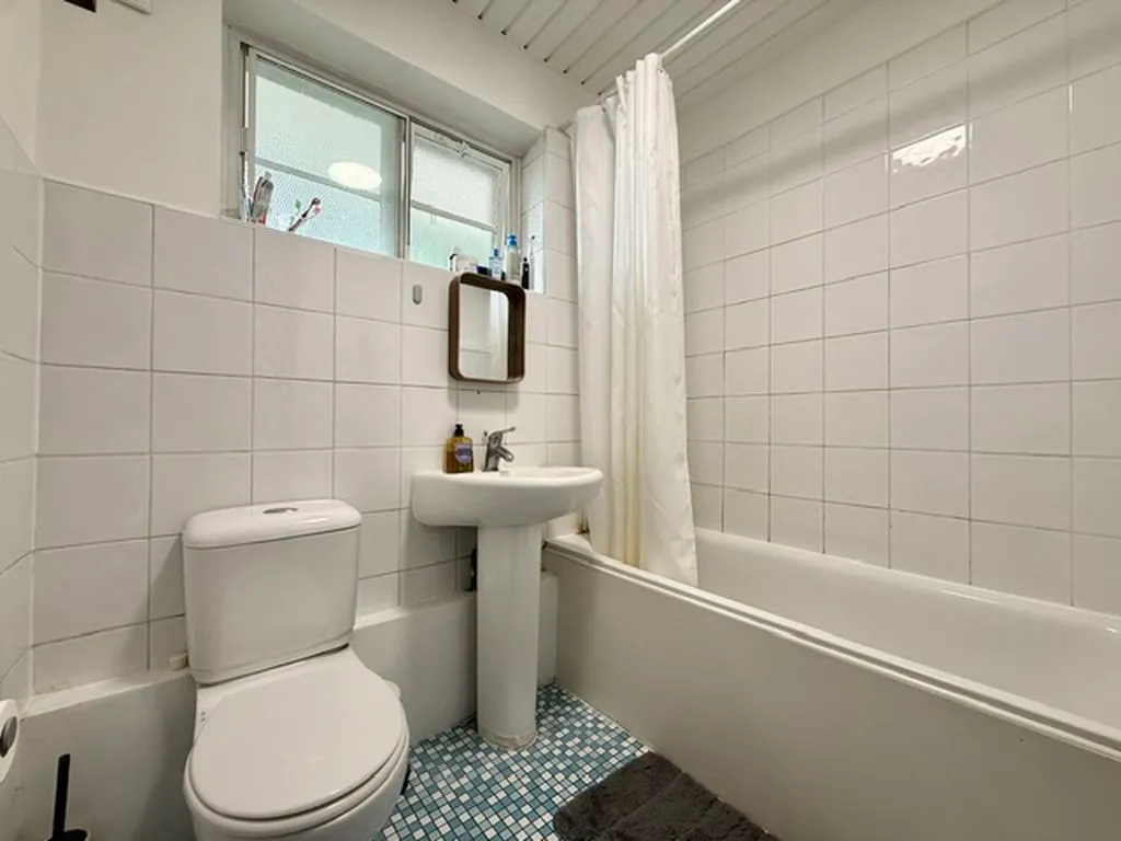 Old Kent Road, London SE1 5NF, photo 9
