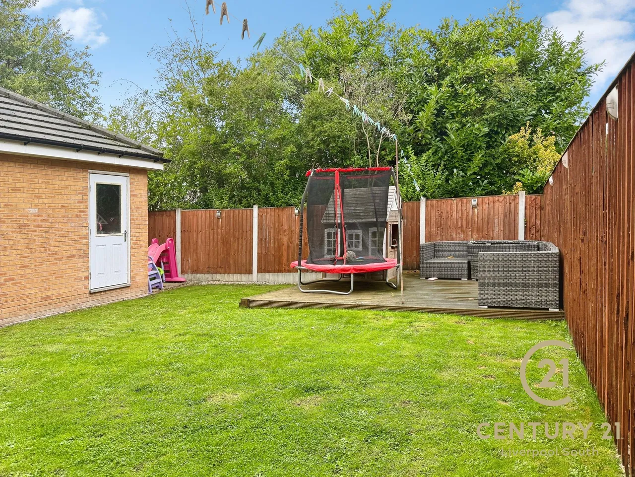 Elmswood Avenue, Hunts Cross, L25, photo 17