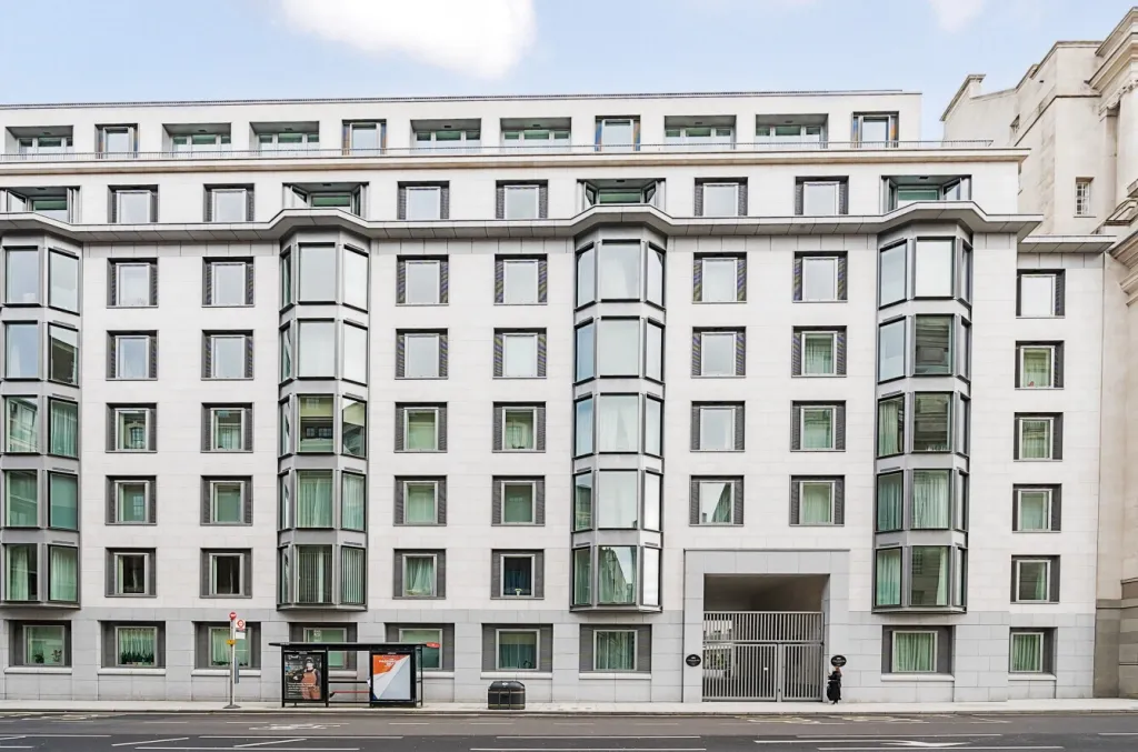 Millbank, Westminster, SW1P, photo 6