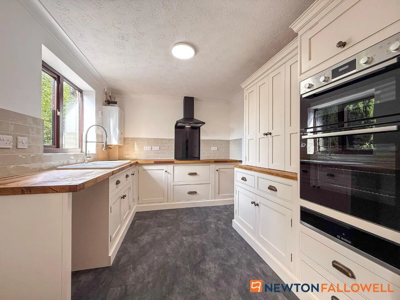 Lincoln Road, Newark, NG24, photo 2