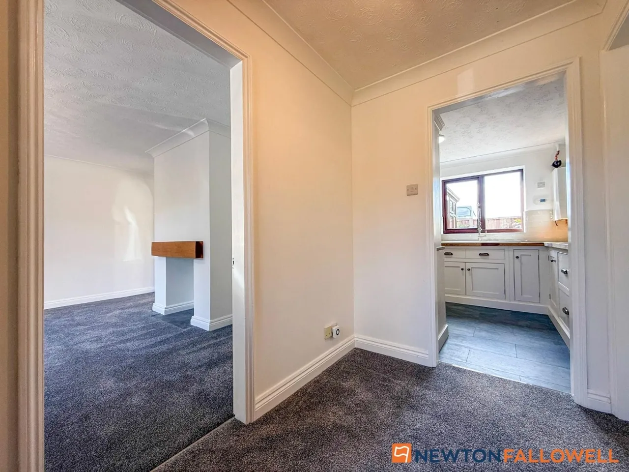 Lincoln Road, Newark, NG24, photo 11