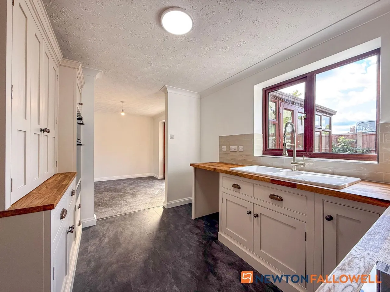 Lincoln Road, Newark, NG24, photo 8