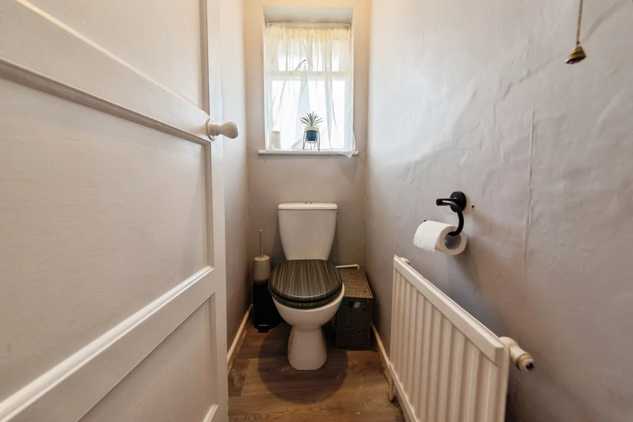 Woodburn Close, Lincoln, Lincolnshire, LN1, photo 12