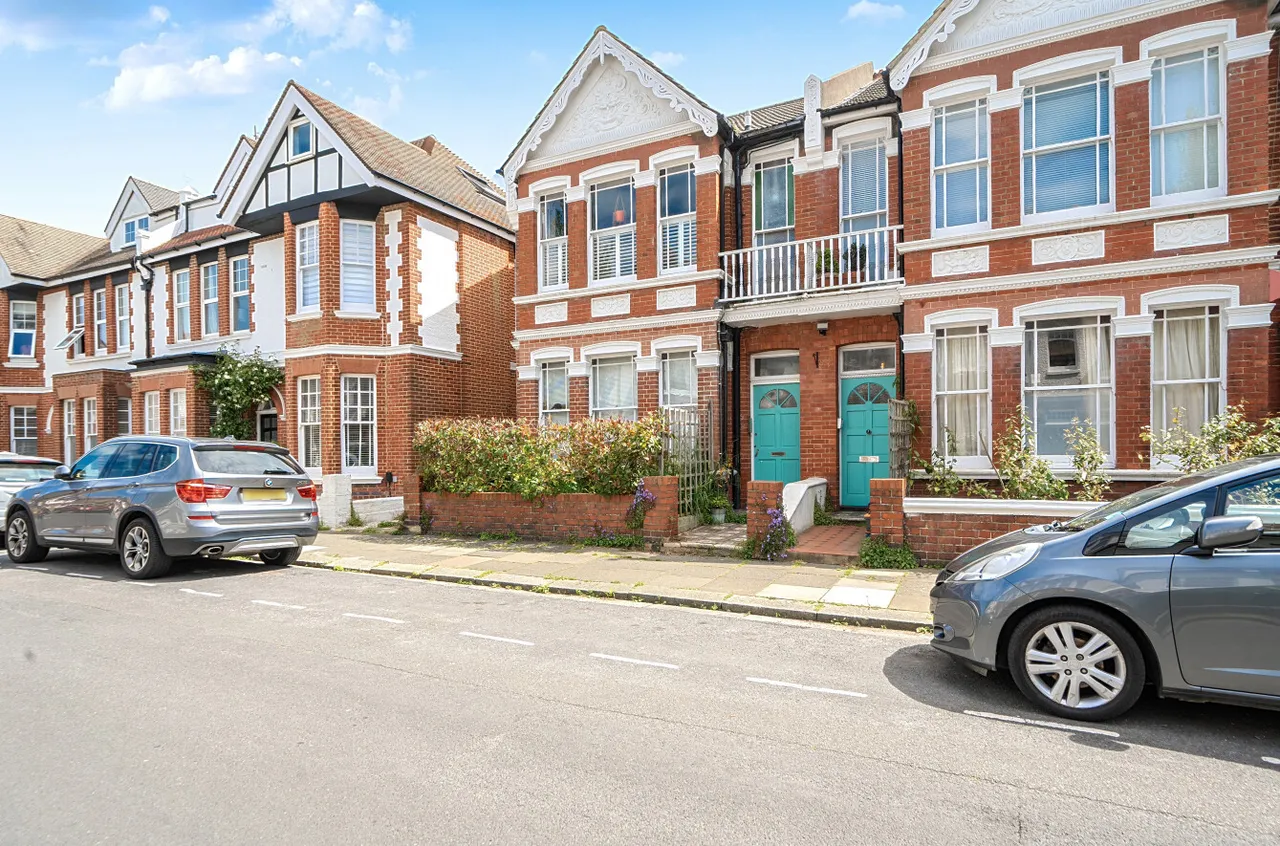 Osmond Road, Hove, BN3, photo 2