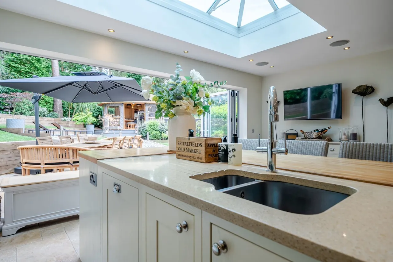 Branksome Park Road, Camberley, Surrey, GU15 2AQ, photo 10