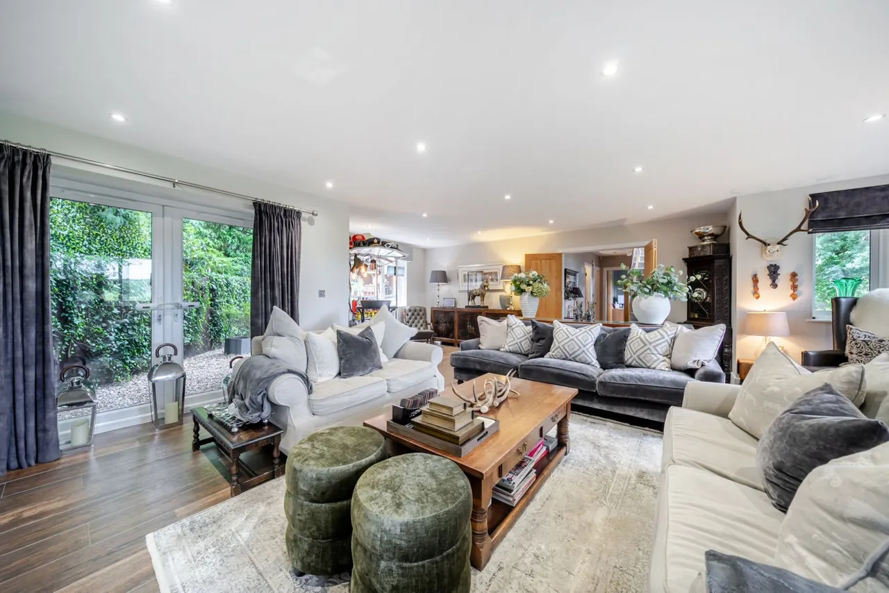 Branksome Park Road, Camberley, Surrey, GU15 2AQ, photo 4