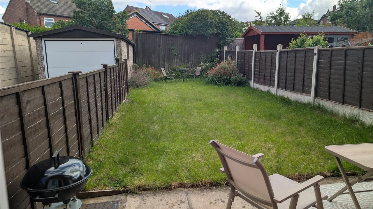 Whitehall Road, Wortley, LS12, photo 8