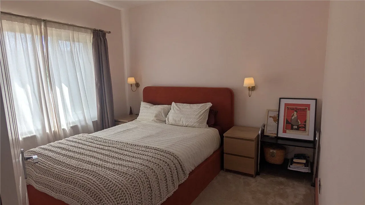 Whitehall Road, Wortley, LS12, photo 5