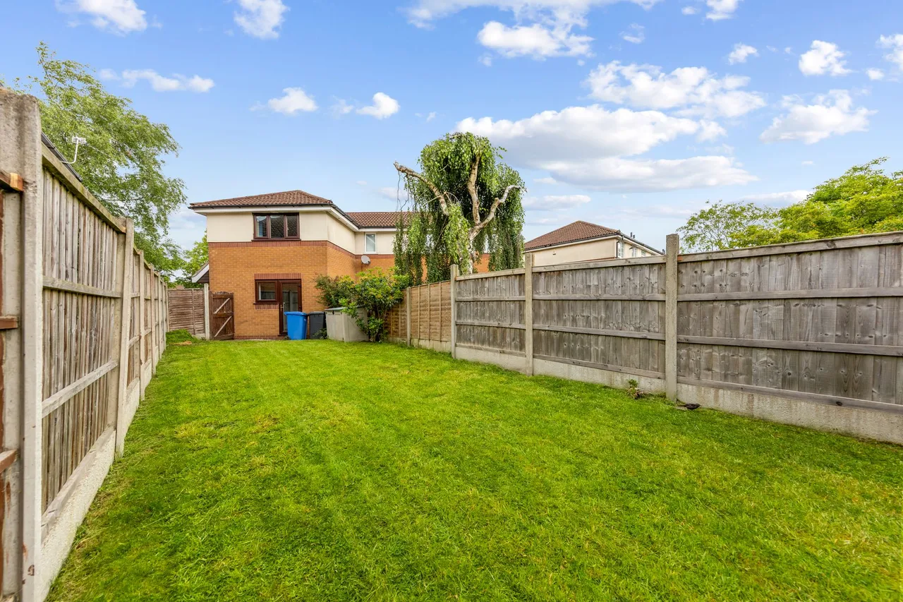 Whittlewood Close, Birchwood, Warrington, Warrington, WA3 6TU, photo 2