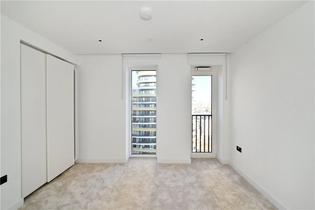 Fountain Park Way, White City, W12, photo 12