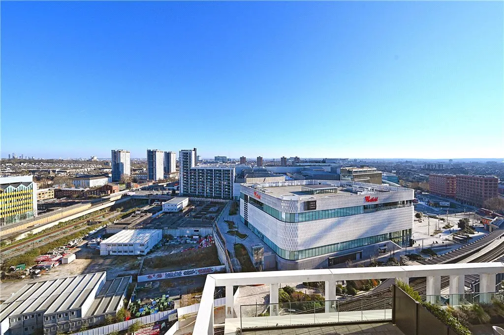 Fountain Park Way, White City, W12, photo 8