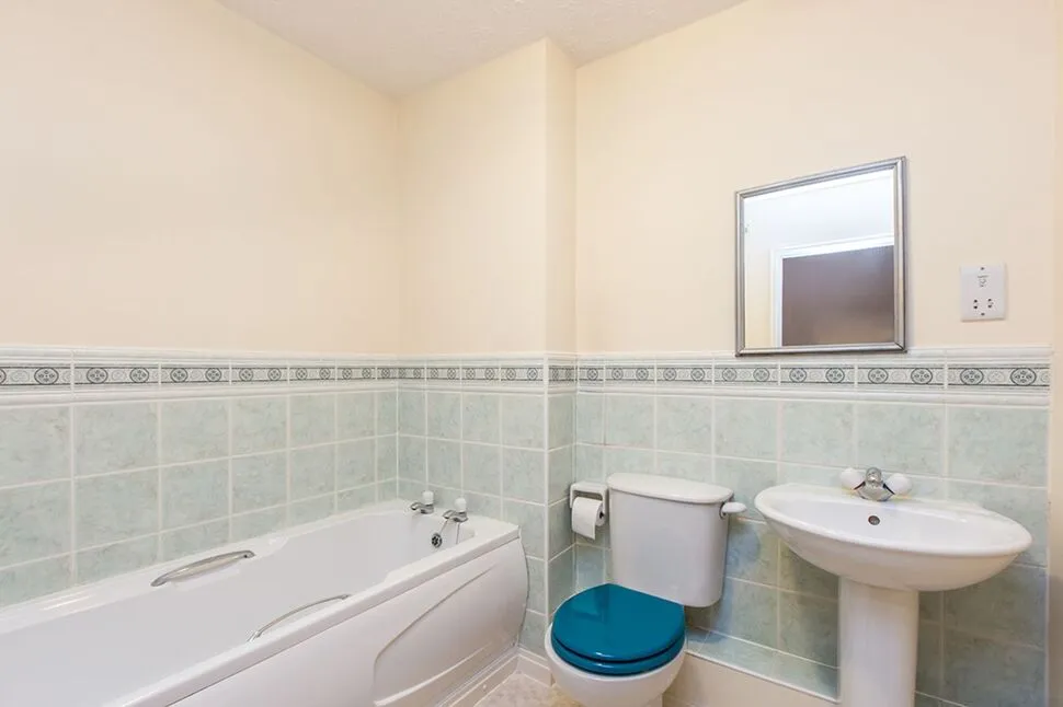 Blakemere Drive, Northwich, CW9, photo 7