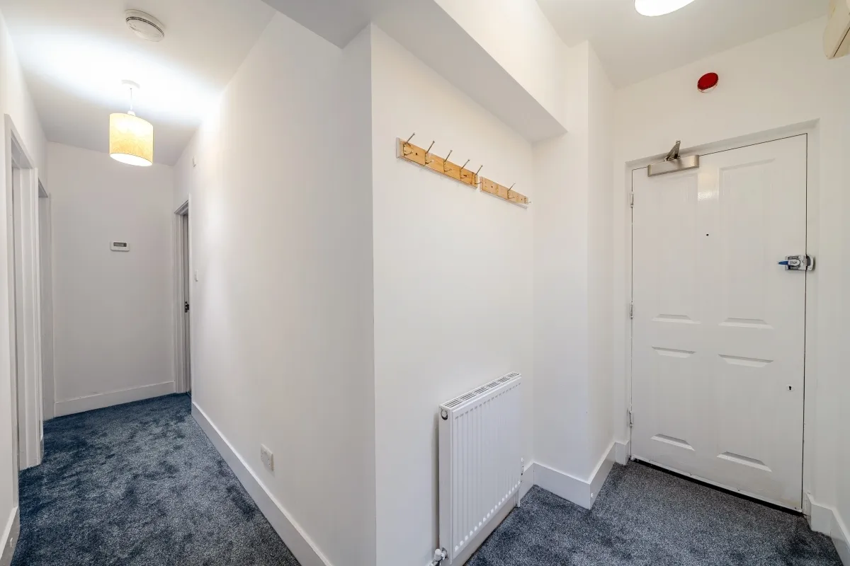 Molesey Road, Hersham, KT12, photo 6
