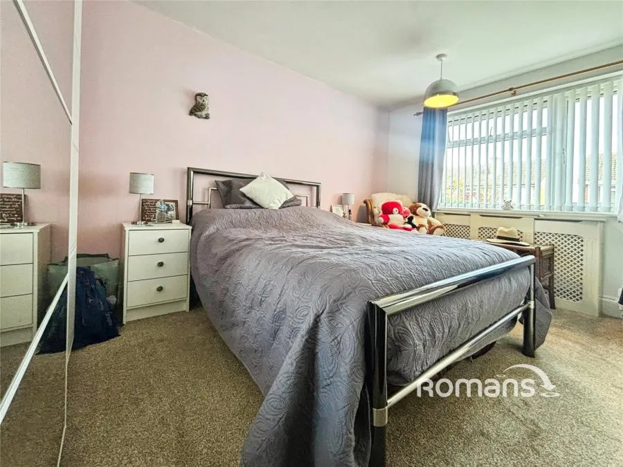 Swallow Close, Yateley, GU46, photo 7