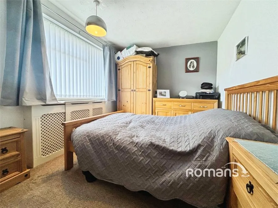 Swallow Close, Yateley, GU46, photo 8