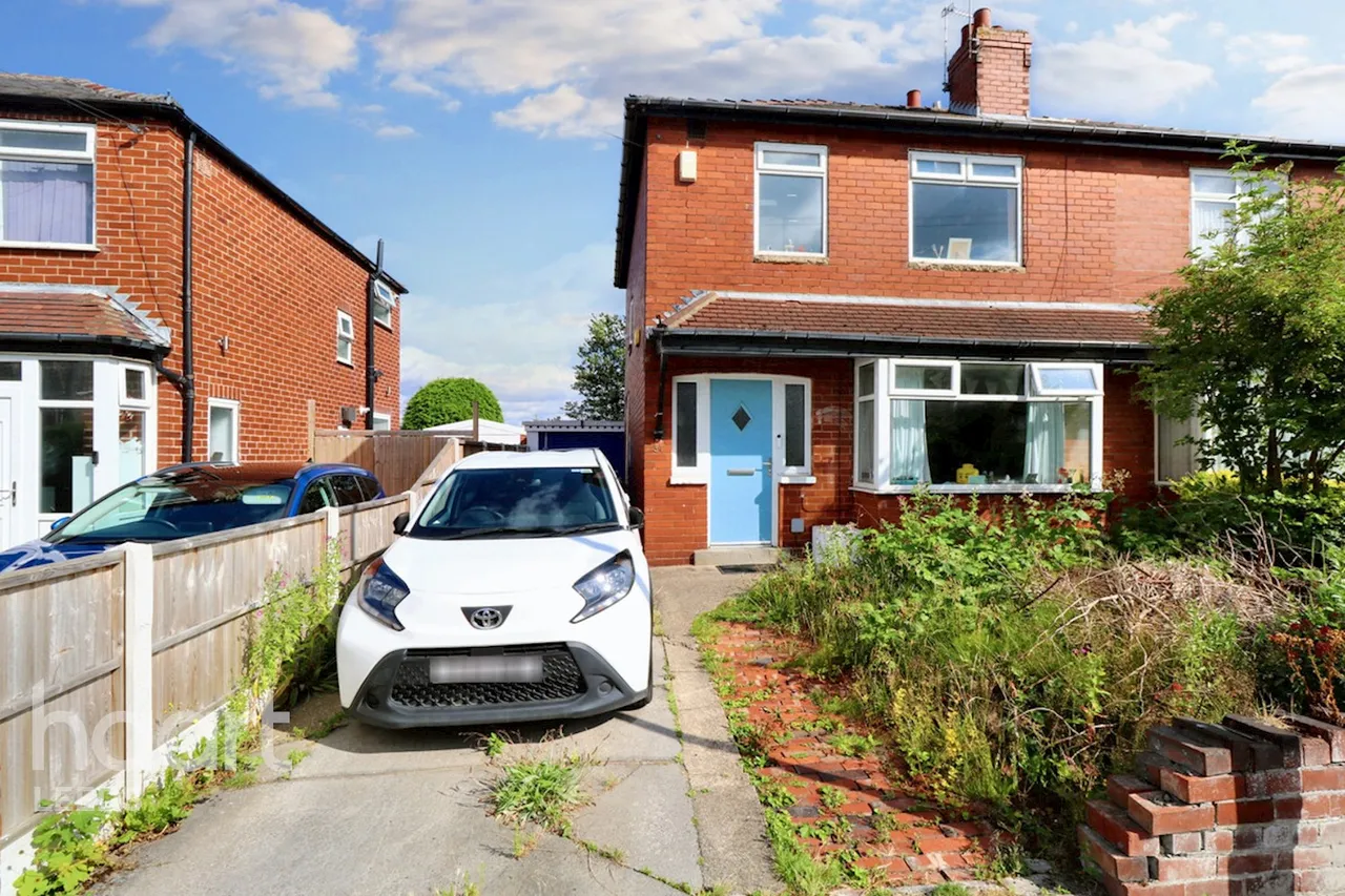 3 bed house for sale, Brander Road, Leeds, LS9