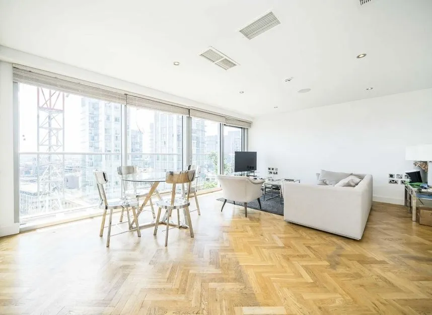 Commercial Road, Aldgate, E1, photo 2