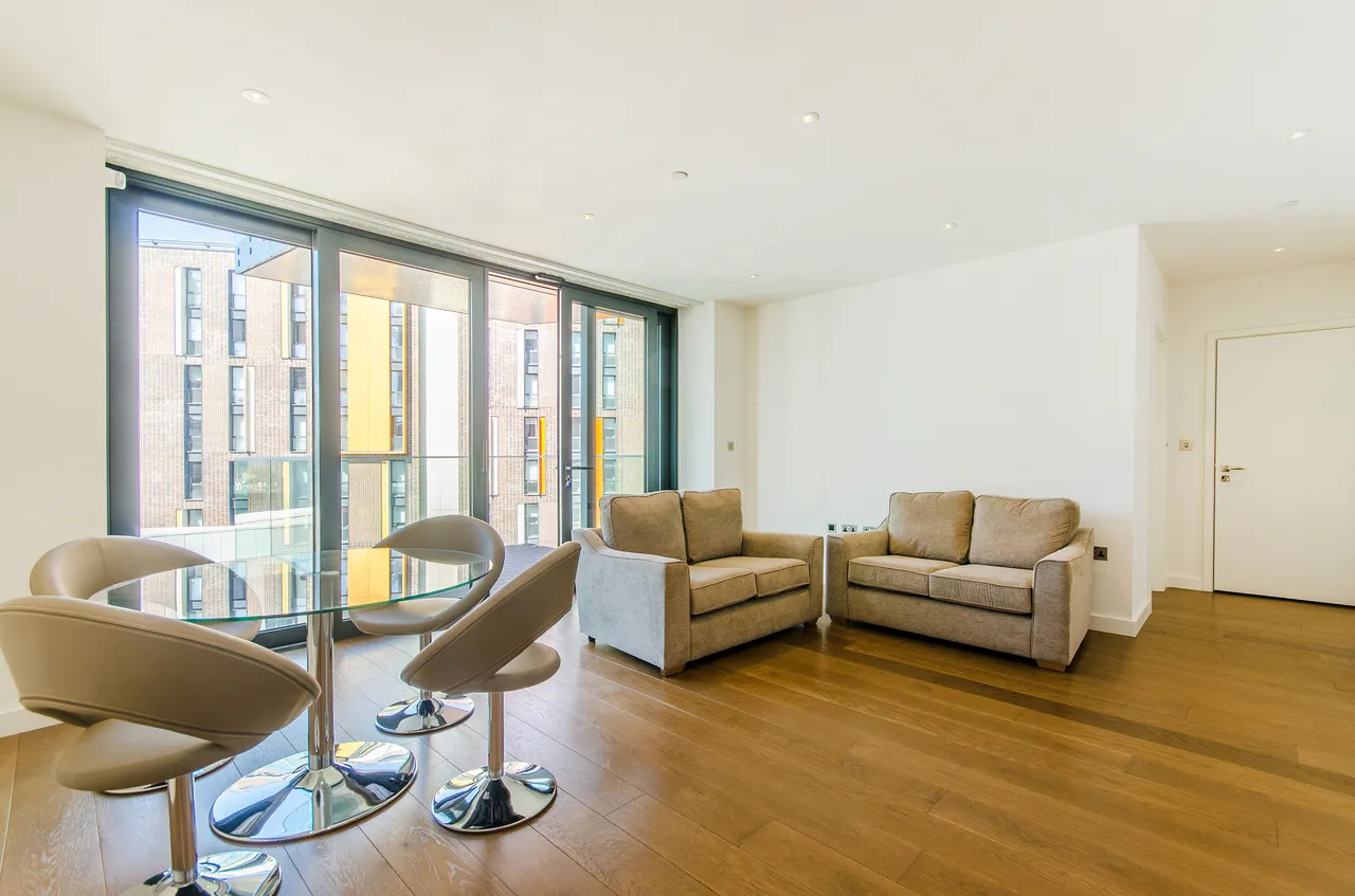 2 bed flat for sale — 85 Pienna Apartments, 2 Elvin Gardens, Wembley