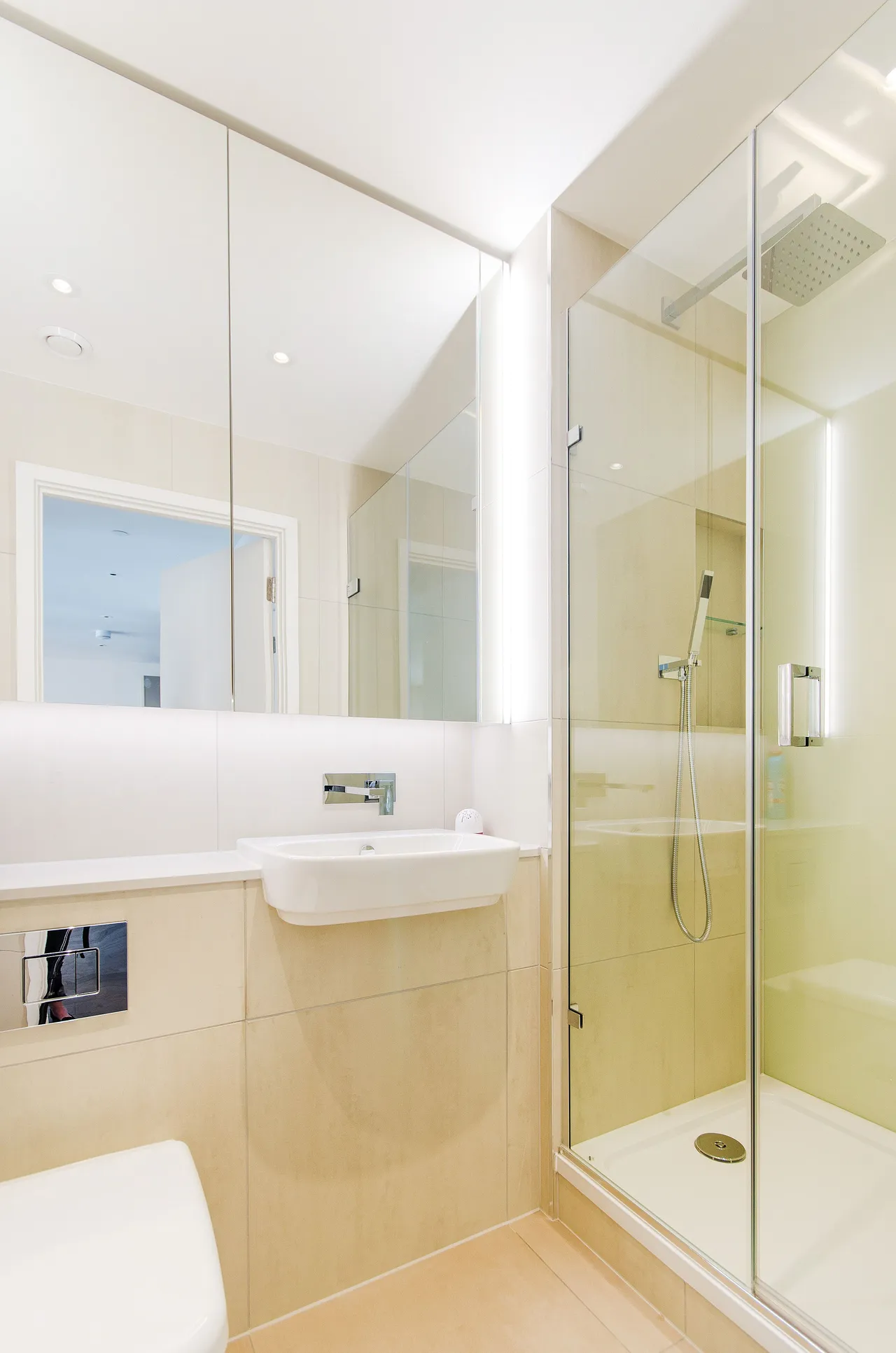 85 Pienna Apartments, 2 Elvin Gardens, Wembley, photo 8