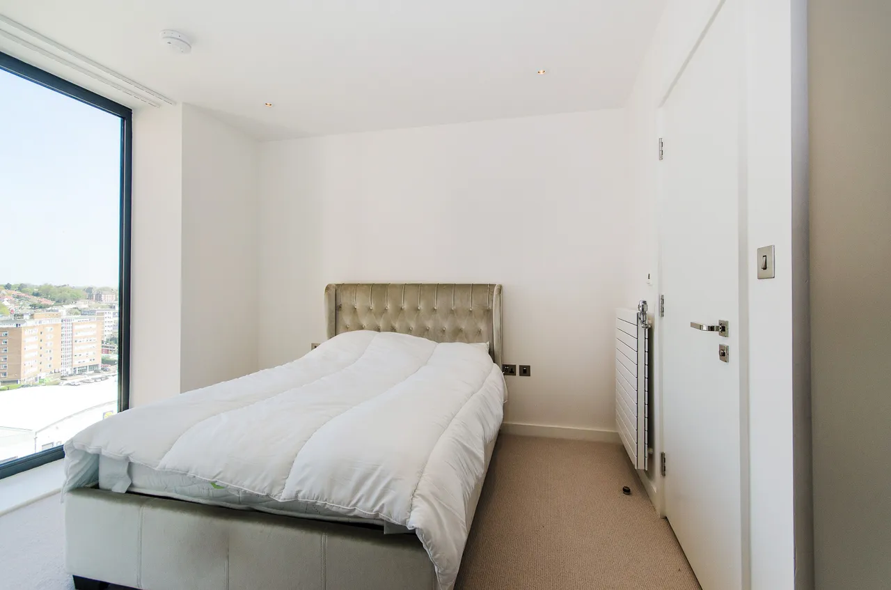 85 Pienna Apartments, 2 Elvin Gardens, Wembley, photo 3