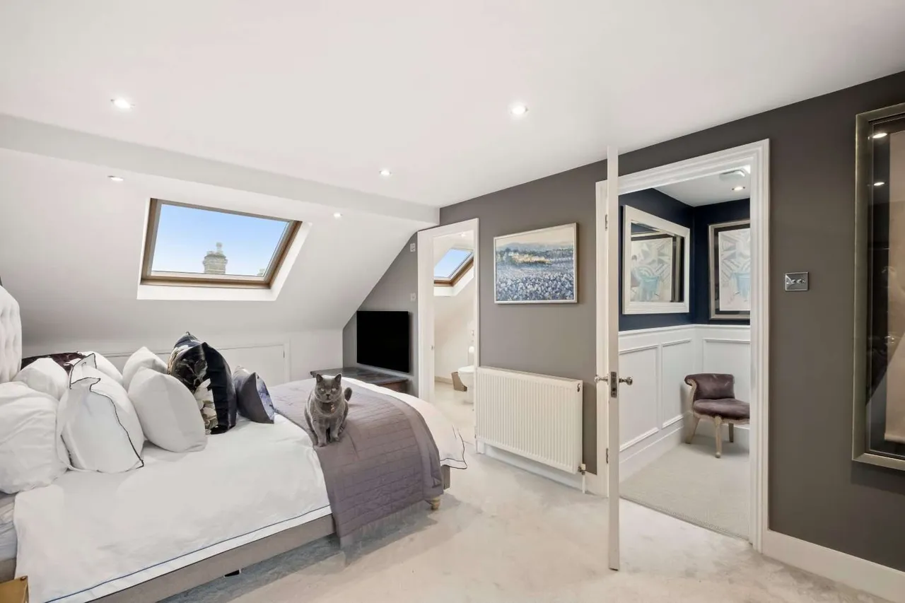 Wroughton Road, London, SW11 6BG, photo 4