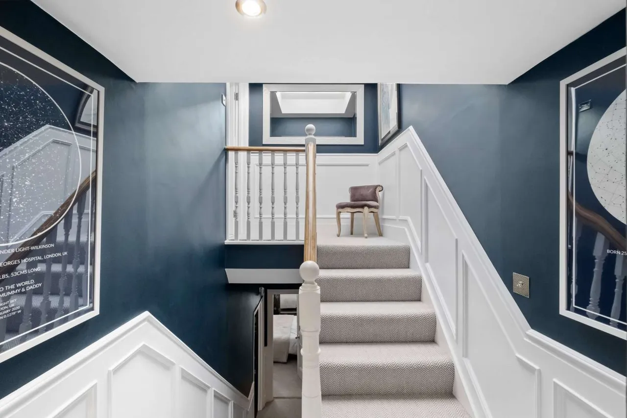 Wroughton Road, London, SW11 6BG, photo 8