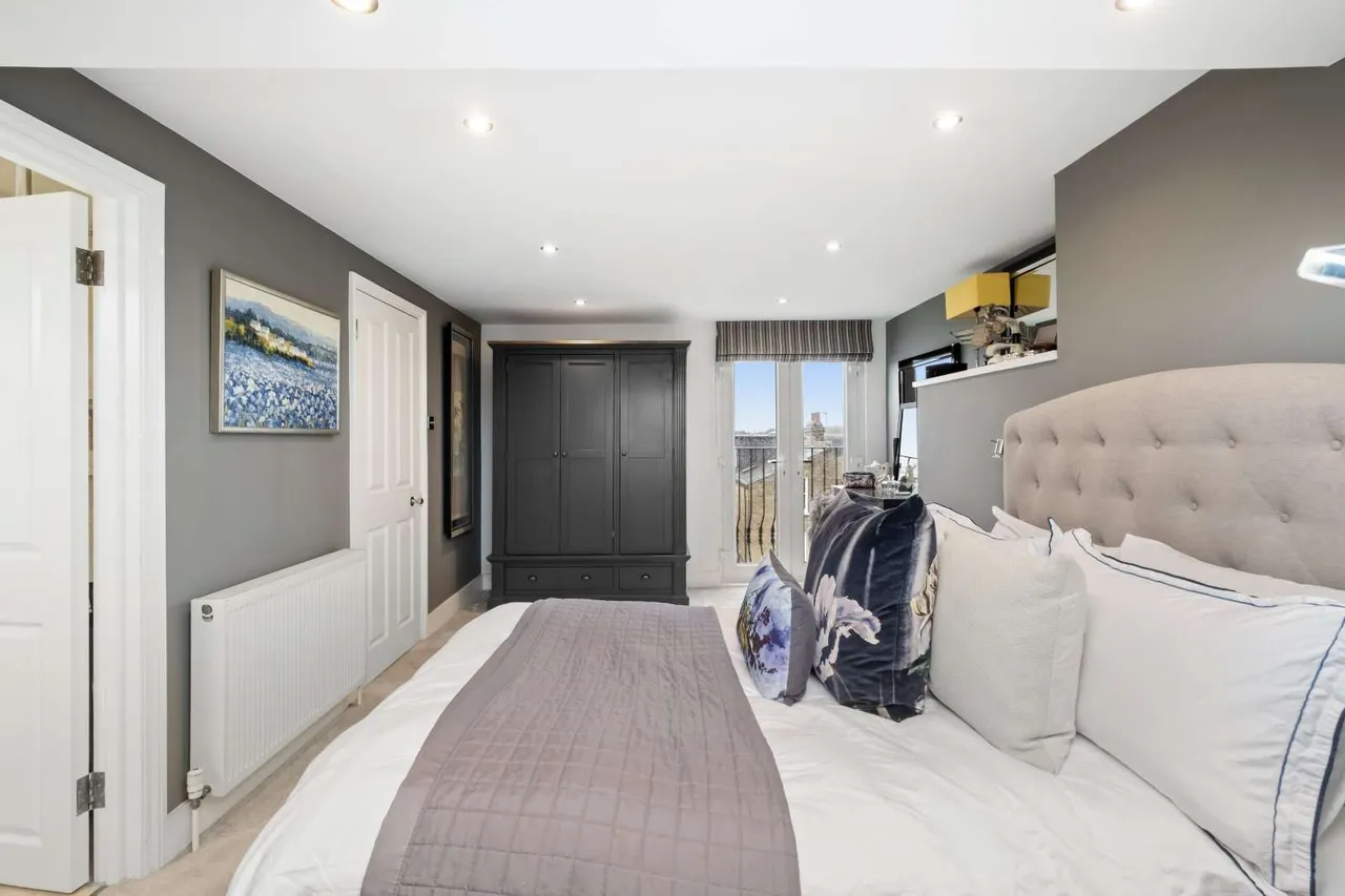 Wroughton Road, London, SW11 6BG, photo 6