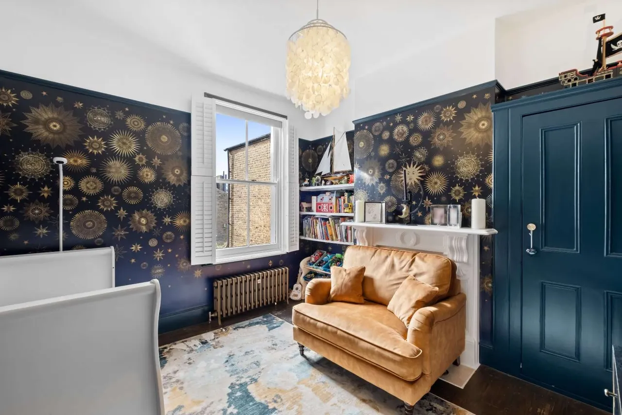 Wroughton Road, London, SW11 6BG, photo 11