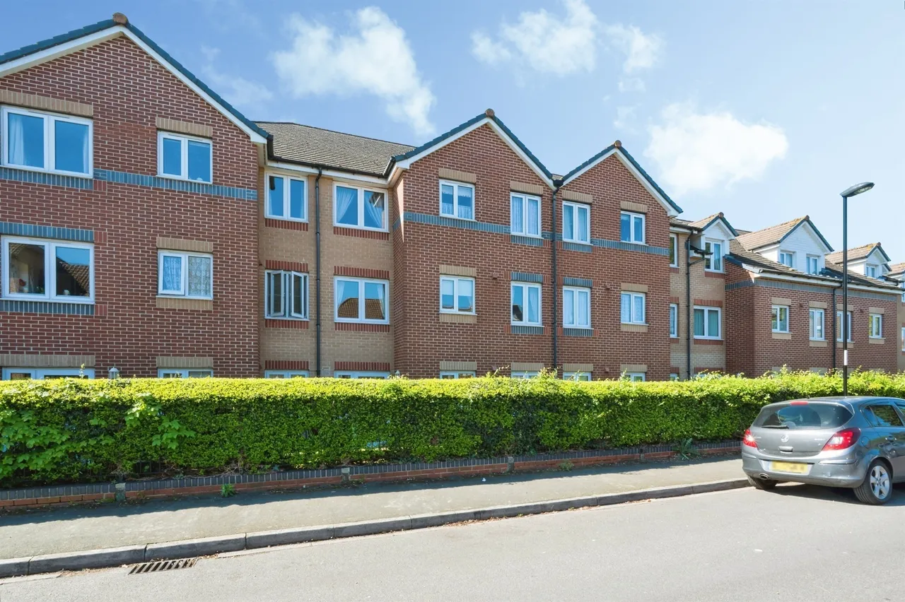 1 bed flat for sale — Oakley Road, Southampton