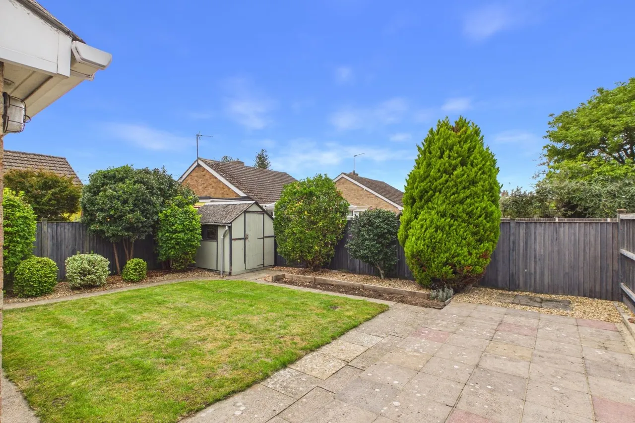 Canterbury Close, Spalding, PE11, photo 12