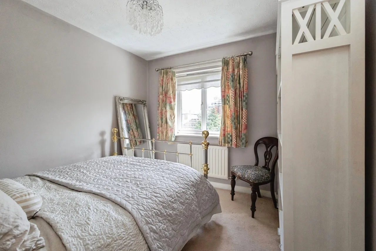 James Drive, Hyde, Greater Manchester, SK14, photo 8