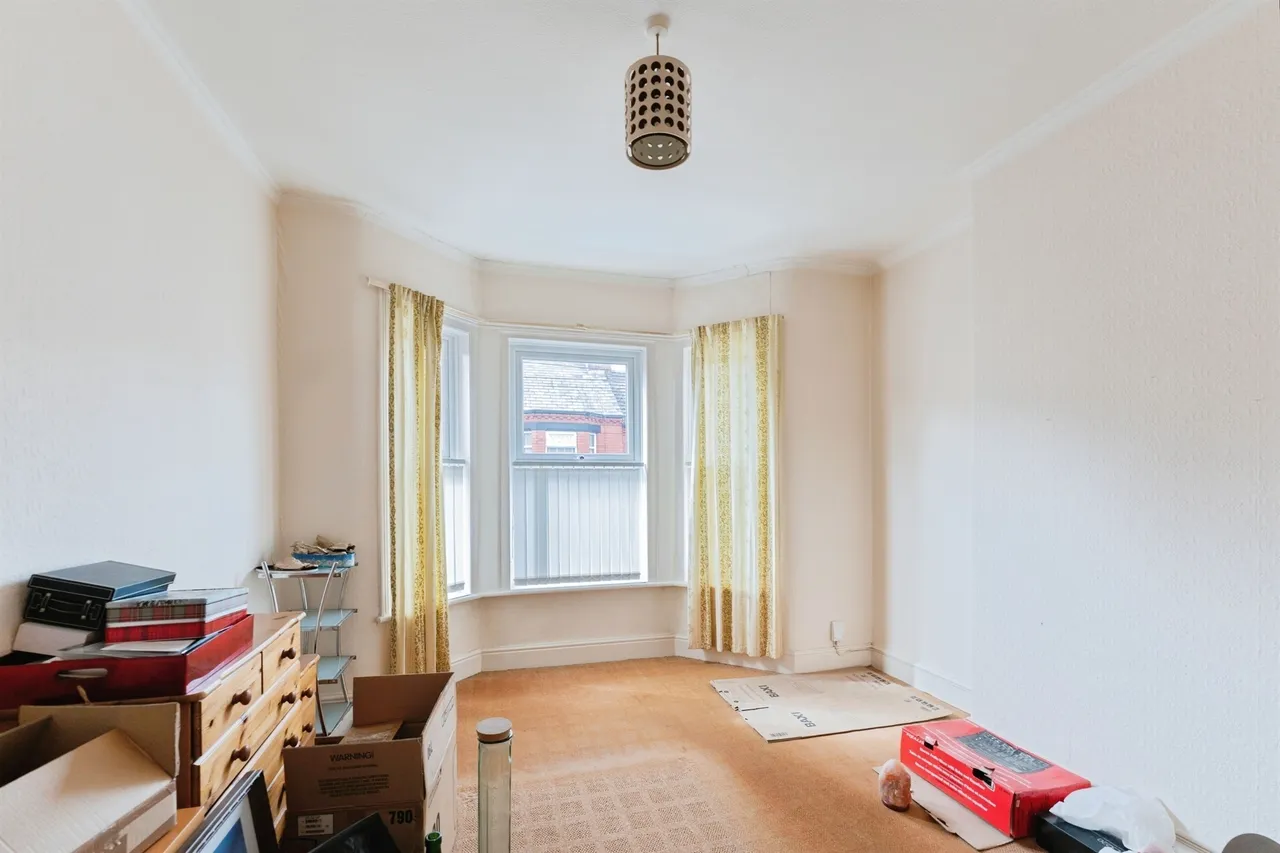 Waring Avenue, Tranmere, Birkenhead, photo 12